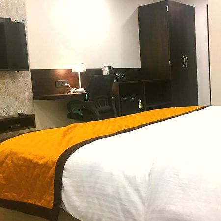 Hotel Aksh Inn Dzsaipur Kültér fotó