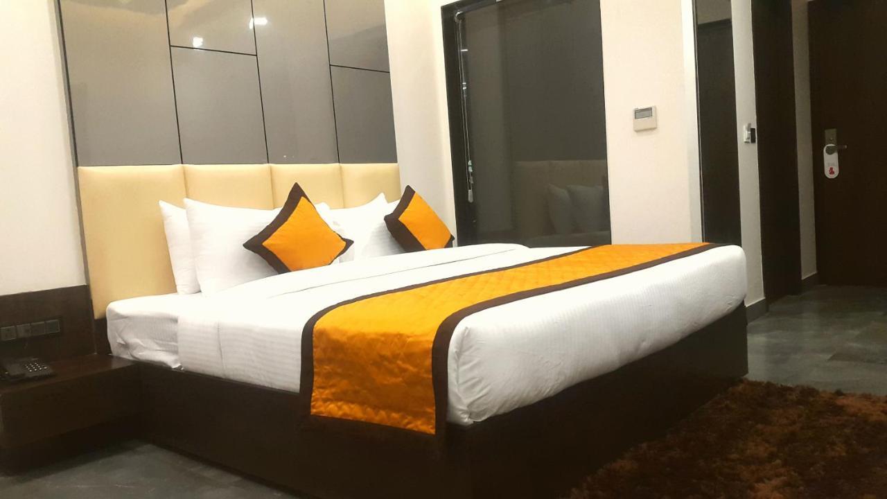 Hotel Aksh Inn Dzsaipur Kültér fotó